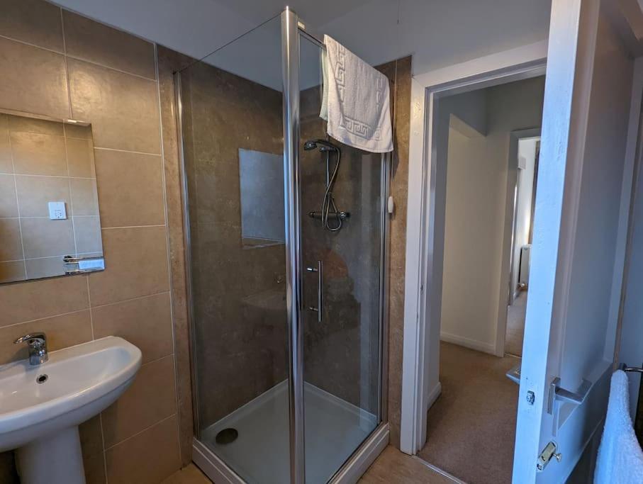 Two Bedroom Flat In Bridge Of Allan, Stirling Exteriör bild