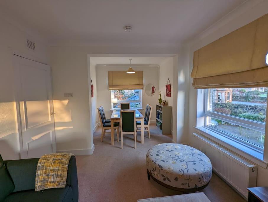 Two Bedroom Flat In Bridge Of Allan, Stirling Exteriör bild